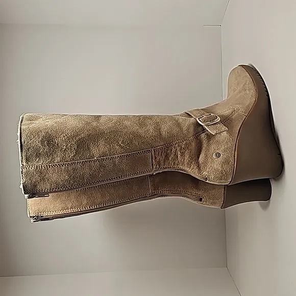 UGG Seline Boots Knee High Tall Wedge Suede Sheepskin Shearling Sand Rear Zip 9