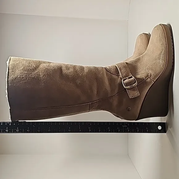 UGG Seline Boots Knee High Tall Wedge Suede Sheepskin Shearling Sand Rear Zip 9