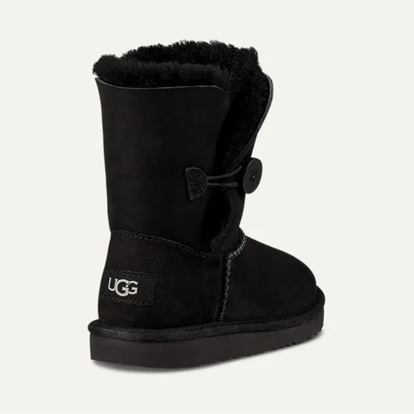 Ugg Short Bailey Button II Boots