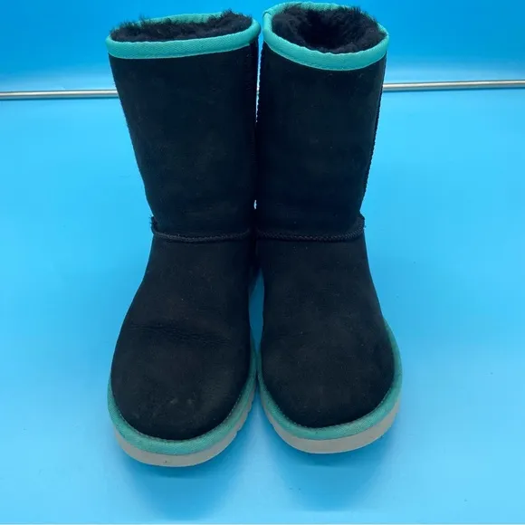 UGG Short Boots Black and Teal Boots Size 8