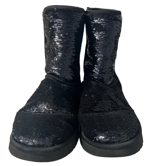 Ugg Short Cosmos Sequin Boots Size 8