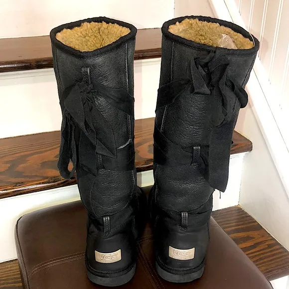 UGG Tall Black Suede Wrapped Bow Boots Sz 7