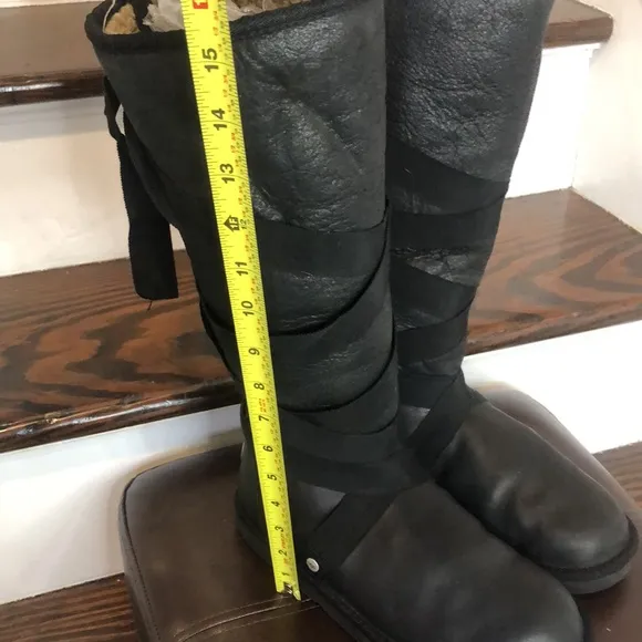 UGG Tall Black Suede Wrapped Bow Boots Sz 7