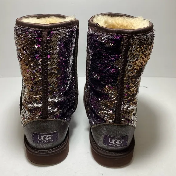 UGG Women Classic Short Sequin Sparkle Boots Silver Pink Reversible Size 7