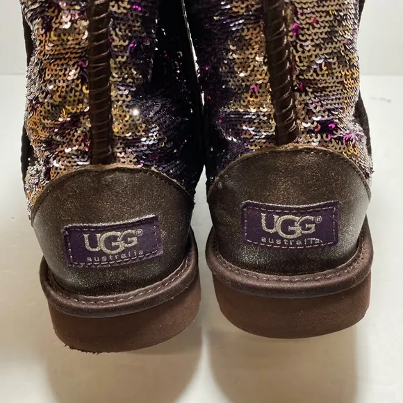 UGG Women Classic Short Sequin Sparkle Boots Silver Pink Reversible Size 7