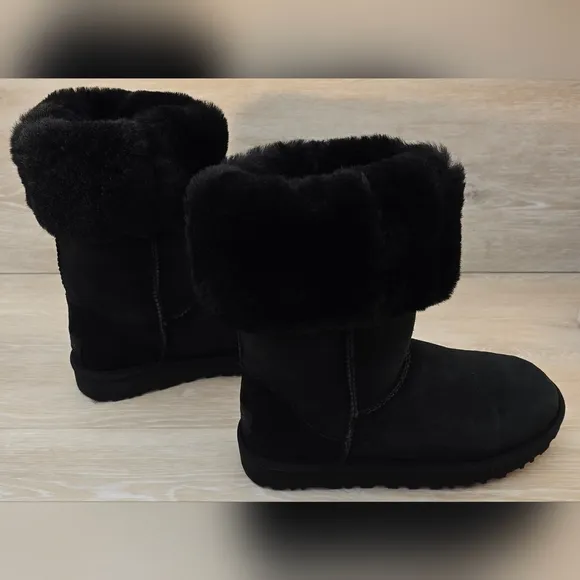 UGG Women's 7 Classic Tall II Boots Black 1016224 $200 New In Box