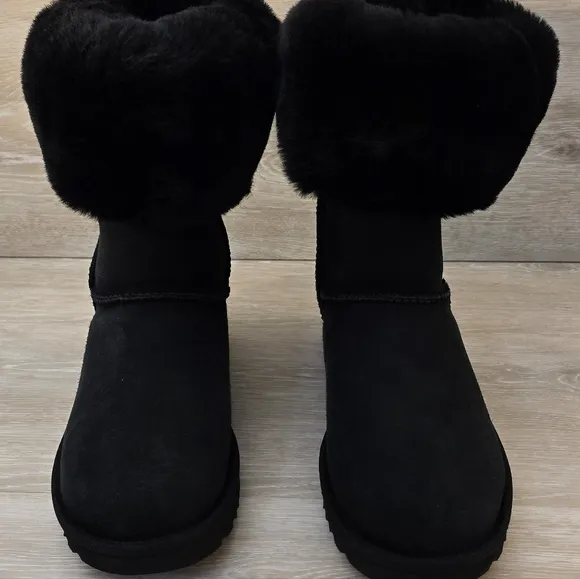 UGG Women's 7 Classic Tall II Boots Black 1016224 $200 New In Box