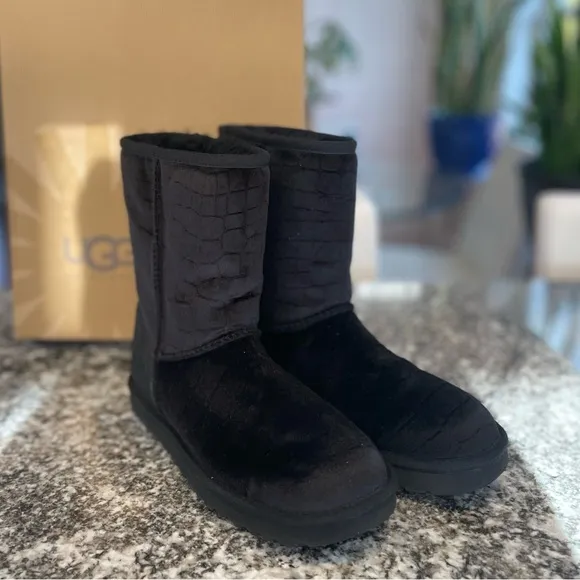 UGG Women’s Classic Short Black Croc II Velvet Boots