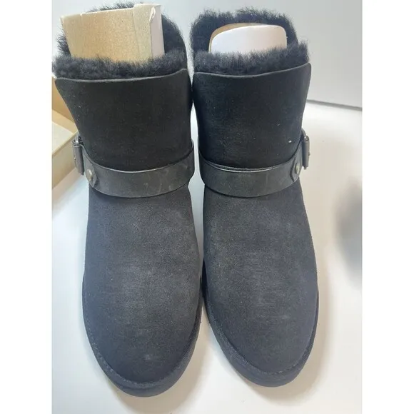 UGG Women’s Timely Short Buckle Boots In Black Sz 5 New