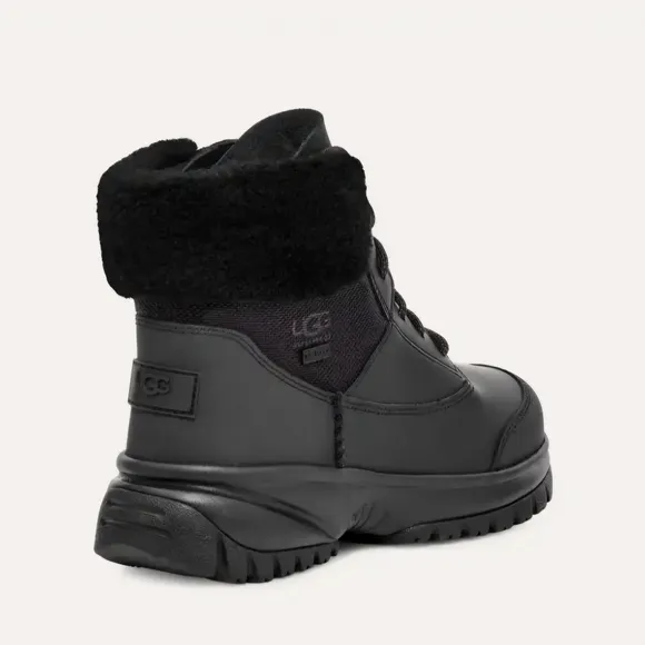 Ugg Yose Fluff V2 Women shoes new