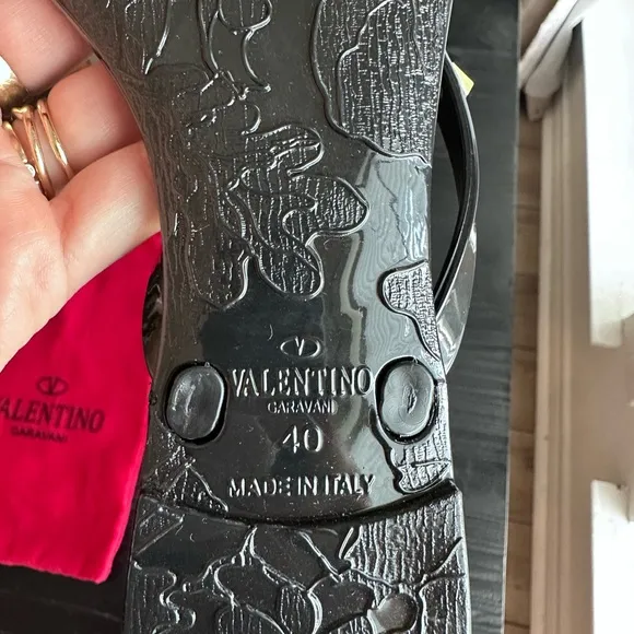 Valentino Garavani Rockstud Jelly Flip flops