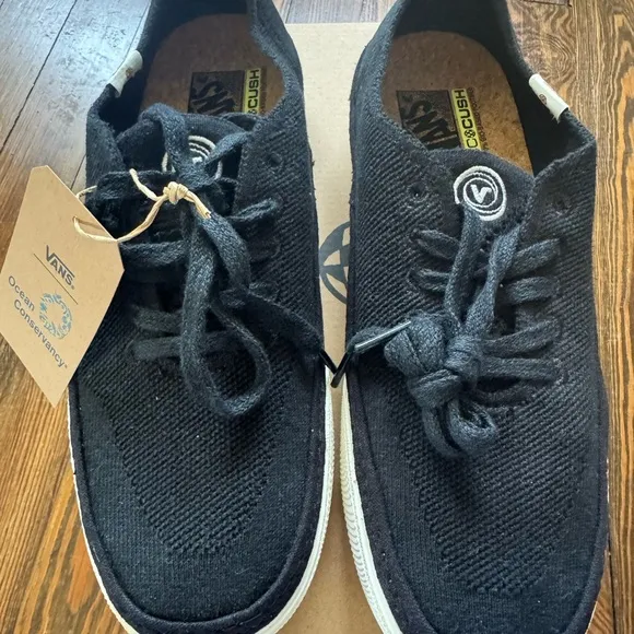 Vans Black Sneakers Lightweight Breathable Design
