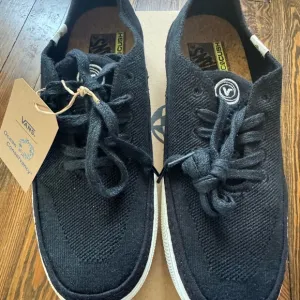 Vans Black Sneakers Lightweight Breathable Design