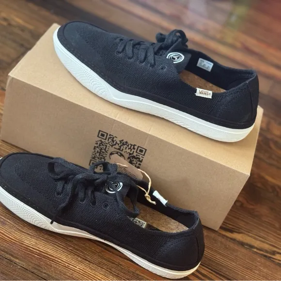Vans Black Sneakers Lightweight Breathable Design