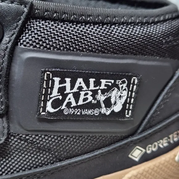 Vans Half Cab Gore-Tex MTE-3 Black Saude Insulated Hiking  Men's 5.5  Women's 7