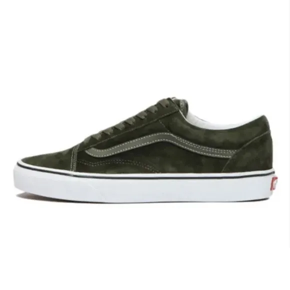 Vans Men's Sk8-Low Pig Suede Water Resist shoes Olive Green True Wht- 4 M- 5.5 W
