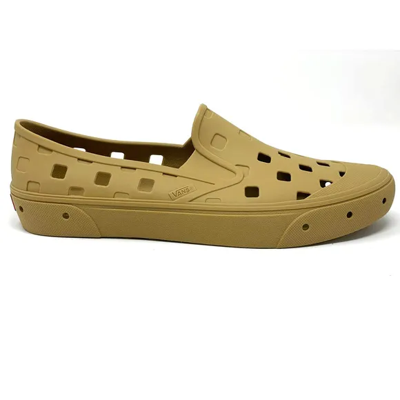 Vans Slip-On TRK Men's Size 13 Mustard Gold Sneakers Trek Water Shoes 2022 NWT