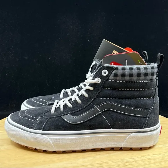 Vans Sneakers Mens 7 Gray Sk8-Hi MTE-1 Plaid Ultra Cush Water Repellent Suede