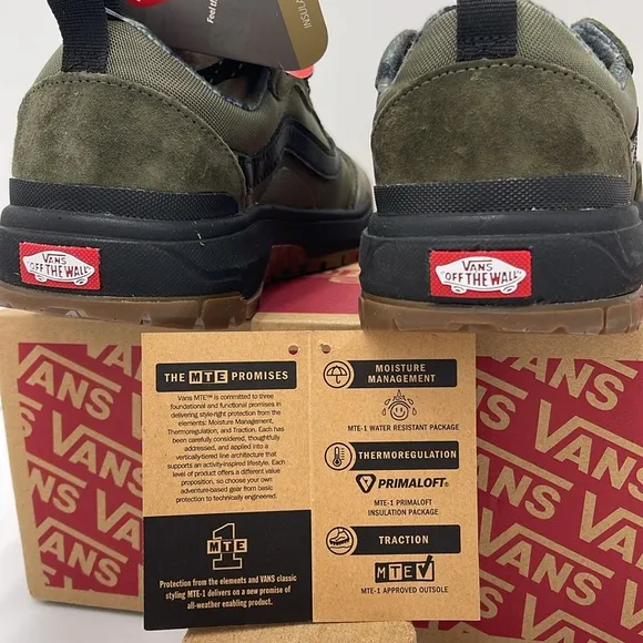 Vans WMNS Olive Green Sneakers Ultrarange ExoRain Camo Dark OliveVN0A5KS4DOL