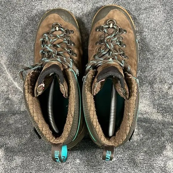 Vasque Snowblime UltraDry Insulated Waterproof Hiking Boots Winter Women Sz 9