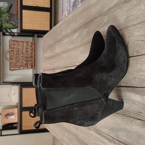 Veronica Beard Baxter Chelsea Leather Boot in Black Size 8 Retail $450