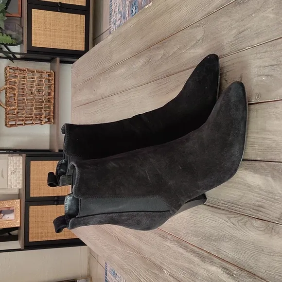 Veronica Beard Baxter Chelsea Leather Boot in Black Size 8 Retail $450