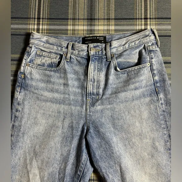 VERONICA BEARD Carly Kick Flare Rigid High Rise Crop Jeans in Pebble Stone