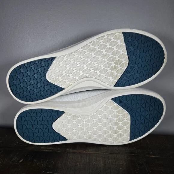 Vessi Weekend Sneaker Mens Size 10 Waterproof Shoes Sneakers Marble White