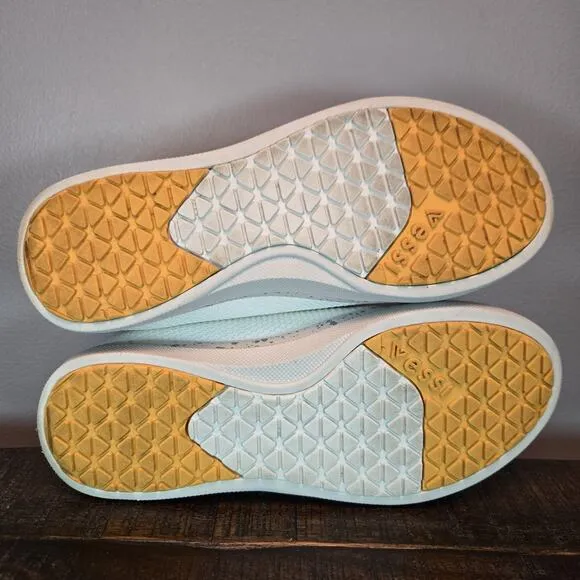 Vessi Weekend Sneaker Womens Size 6 Waterproof Shoes Sneakers Altitude Grey