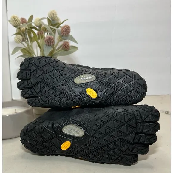 Vibram Fivefingers V-Trail 2.0 Trail Running Shoes Black Women 7-7.5/EU 37 NWOB