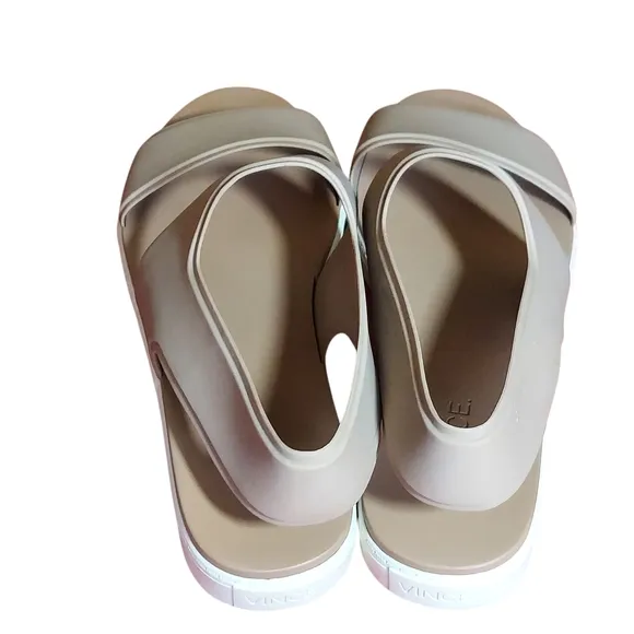 Vince Eres White and Tan Rubber Platform  Sandals with Sleek Straps Slip On
