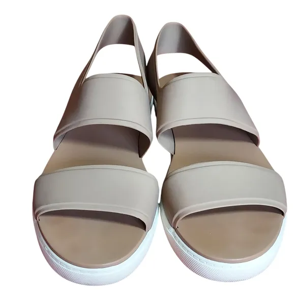 Vince Eres White and Tan Rubber Platform  Sandals with Sleek Straps Slip On
