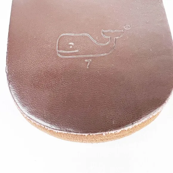 Vineyard Vines mens brown leather sandals flip flops Size 7