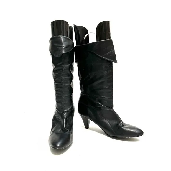 Vintage 1970s black leather pointed toe fold over heeled pirate boots
