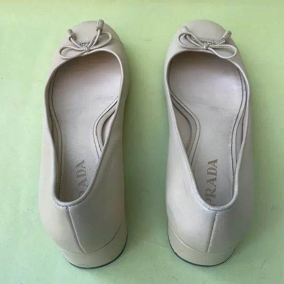 Vintage cream/silver Prada shoes
