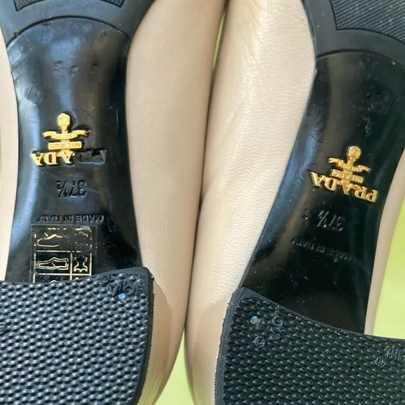 Vintage cream/silver Prada shoes