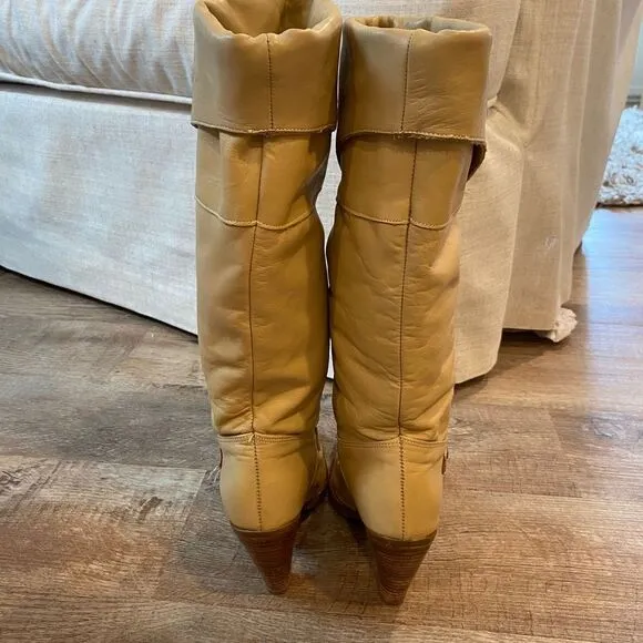 Vintage Dingo Beige Tall Leather Slouch Cuffed Boots Women’s Size 6 1/2