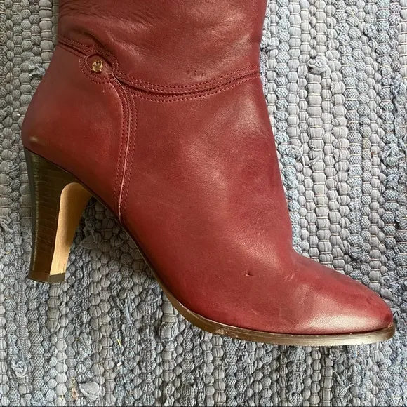 Vintage Etienne Aigner Burgundy Tall Boots Red