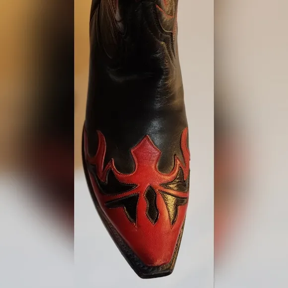 Vintage Leather Cowboy Boots!