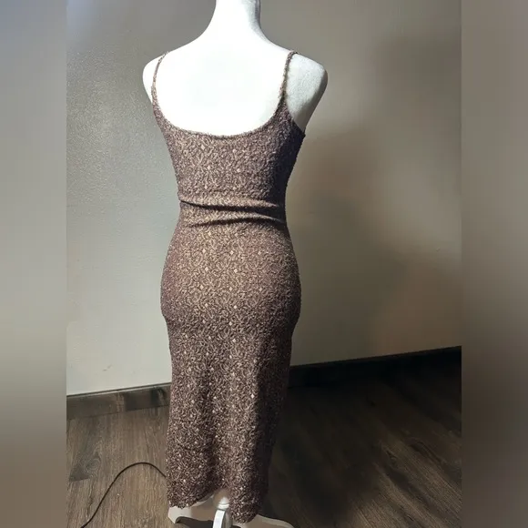 Vintage Y2K chocolate brown spaghetti strap lace brown and gold tones size s