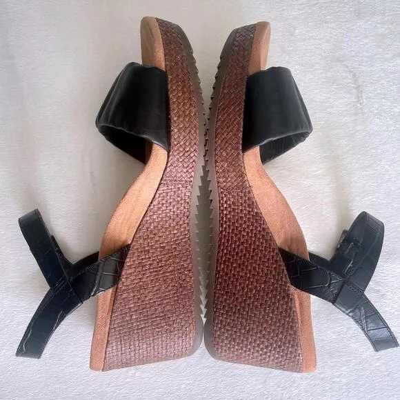 Vionic Aileen Croco Black Leather Wedge Buckle Sandals 9W