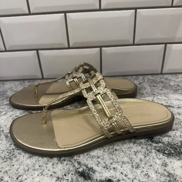 Vionic Alvana Gold Leather Thong Flat Sandals Women's 8.5 Comfort Arch Support
