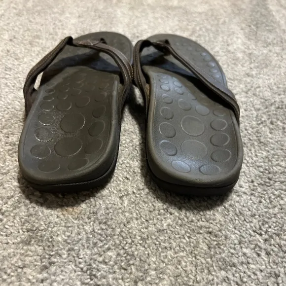 Vionic sandals mens 11 brown orthotic tide flip flop vacation beach comfort