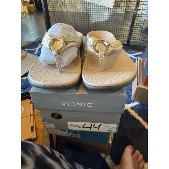 Vionic Women's Sandals Tide Aloe Toe-Post Flip-Flops Shoes Size 9 Gold Comfort