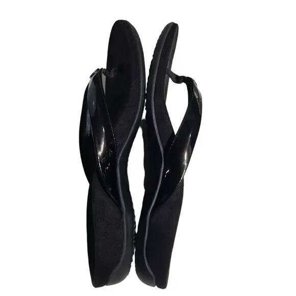 Vionic Davina Flip Flop, Black Faux Patent Leather Thong Sandals | 7