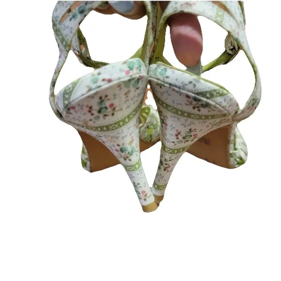 VTG Seychelles Green Floral Woven Heels w/ Felt Flower Size 7.5 Whimsigoth Fairy