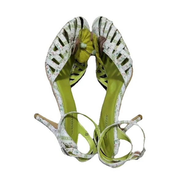 VTG Seychelles Green Floral Woven Heels w/ Felt Flower Size 7.5 Whimsigoth Fairy