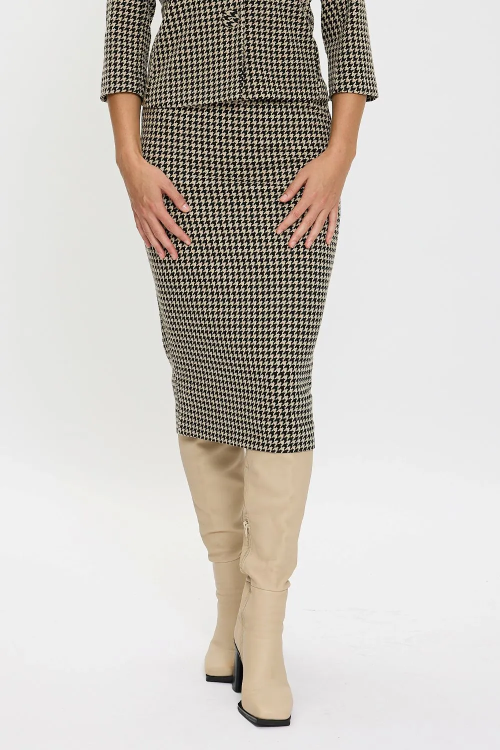 Wales Pull On Skirt