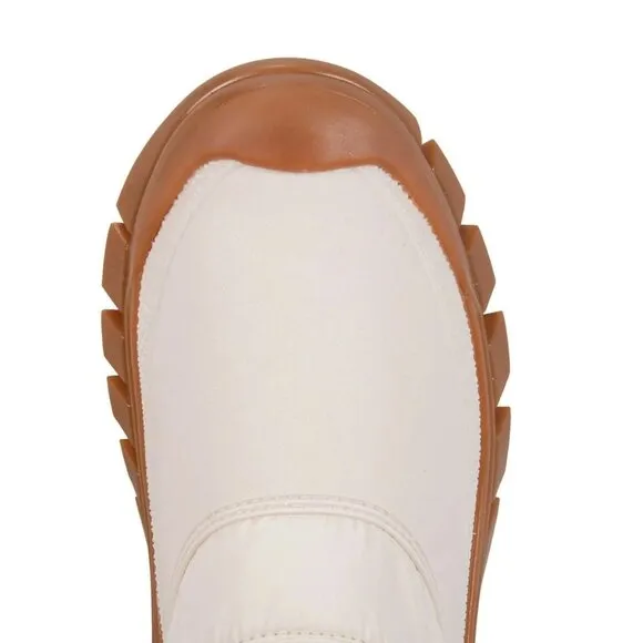 White . Hunter Tall boots