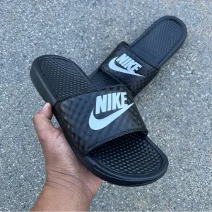 WMNS NIKE BENASSI SLIDES JUSTDO IT BLACKS WHITES